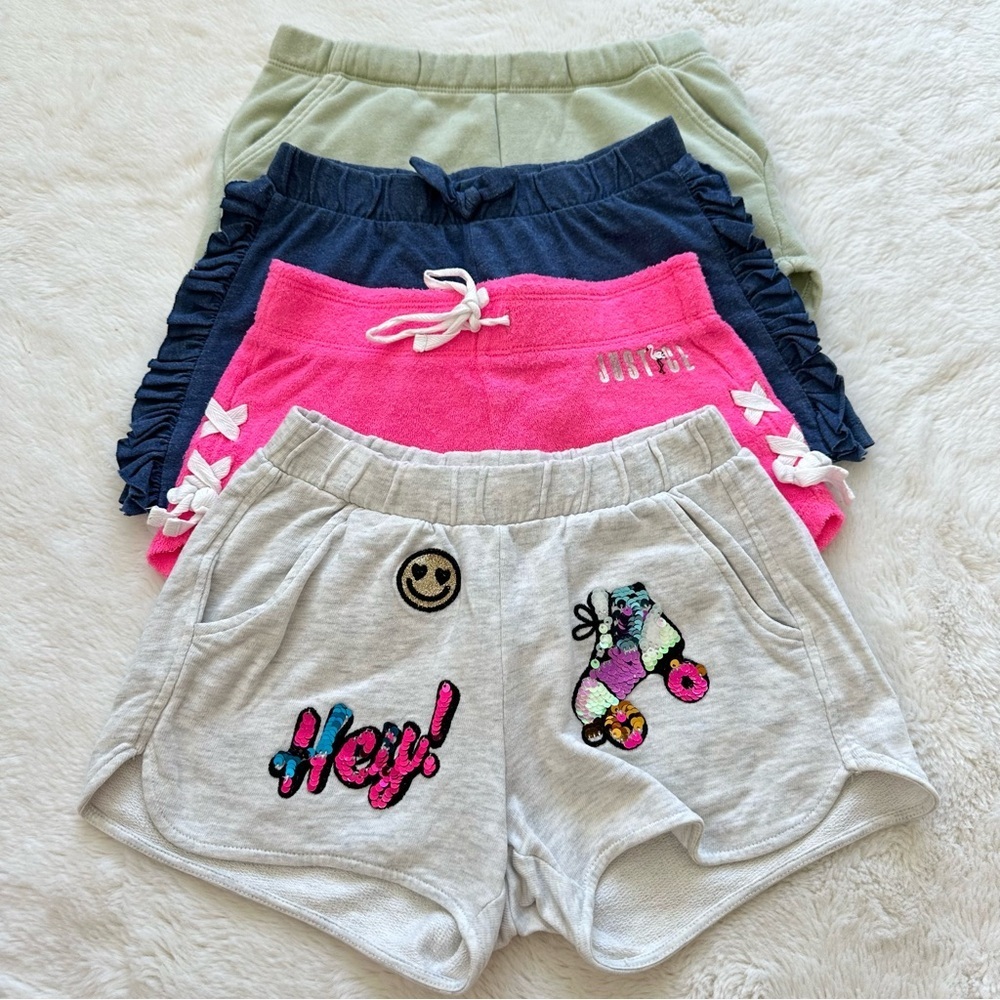Bundle of girls shorts size 6 years